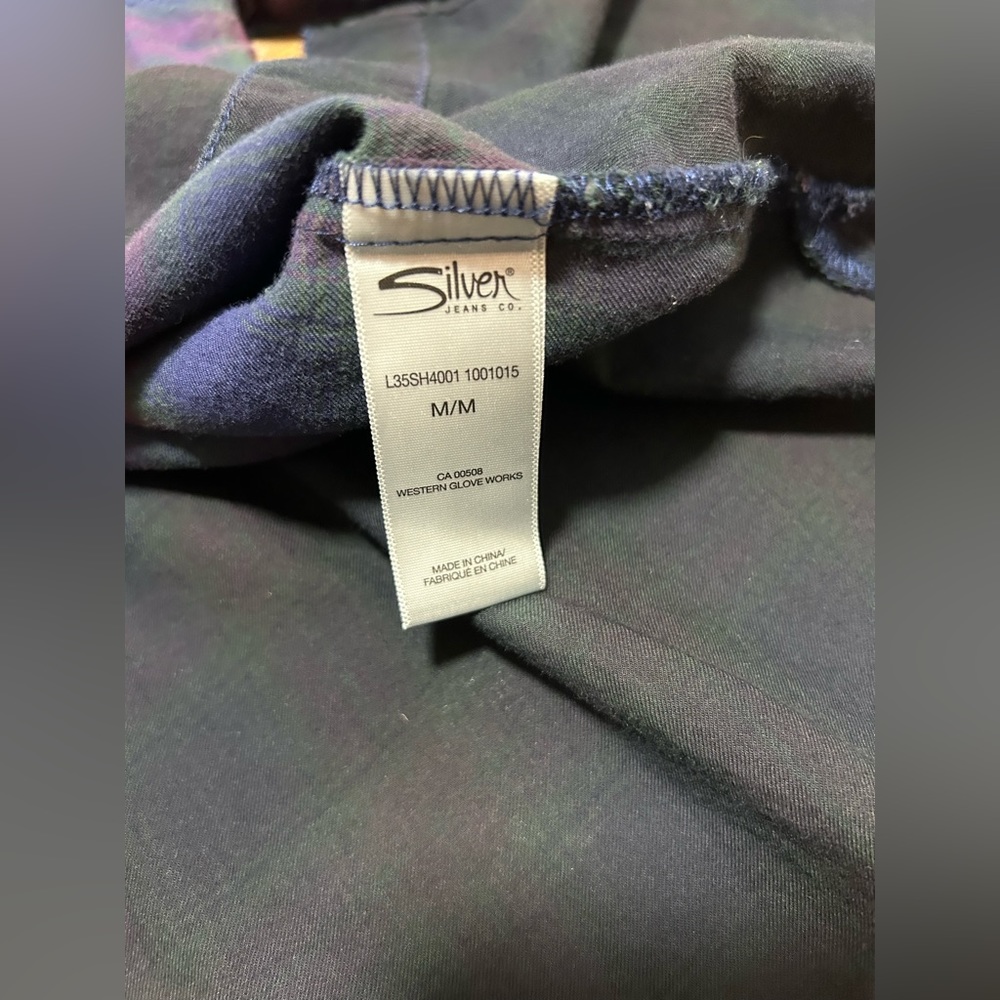 Medium/Large Silver Jeans Co. Pullover Button Pla… - image 7